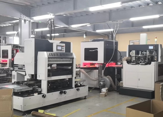 LS-300B স্বয়ংক্রিয় কার্ডবোর্ড বক্স তৈরির মেশিন হার্ডকভার তৈরির মেশিন প্যাকিং বক্স তৈরির মেশিন
